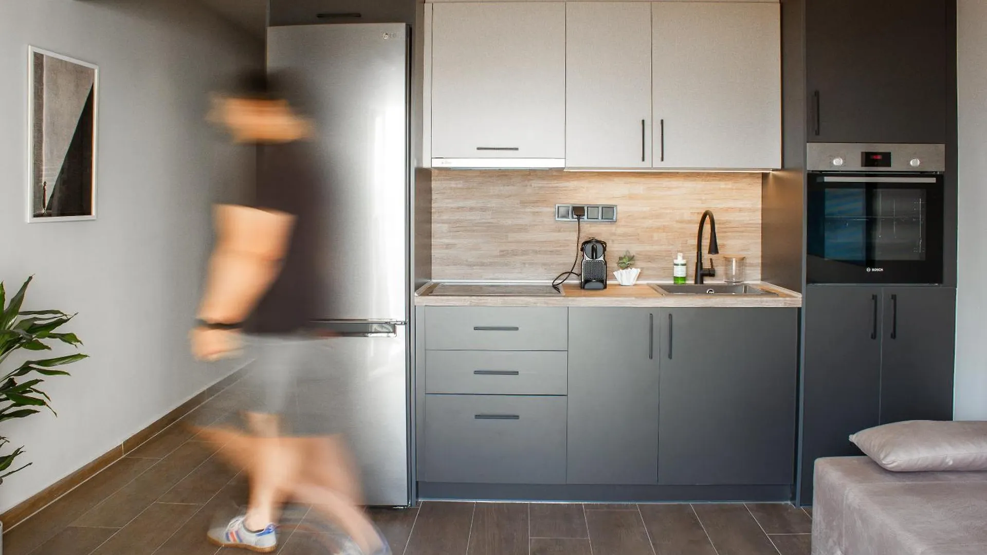 Homevision Modern Central Condo テッサロニキ アパート
