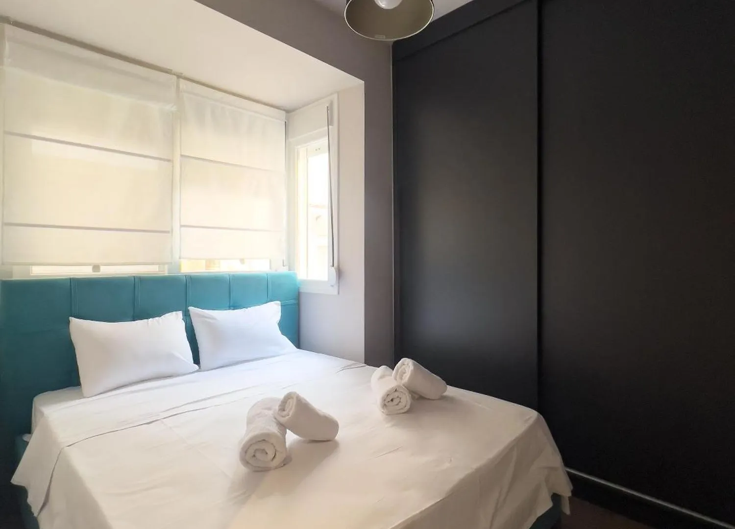 Homevision Modern Central Condo Thessaloniki